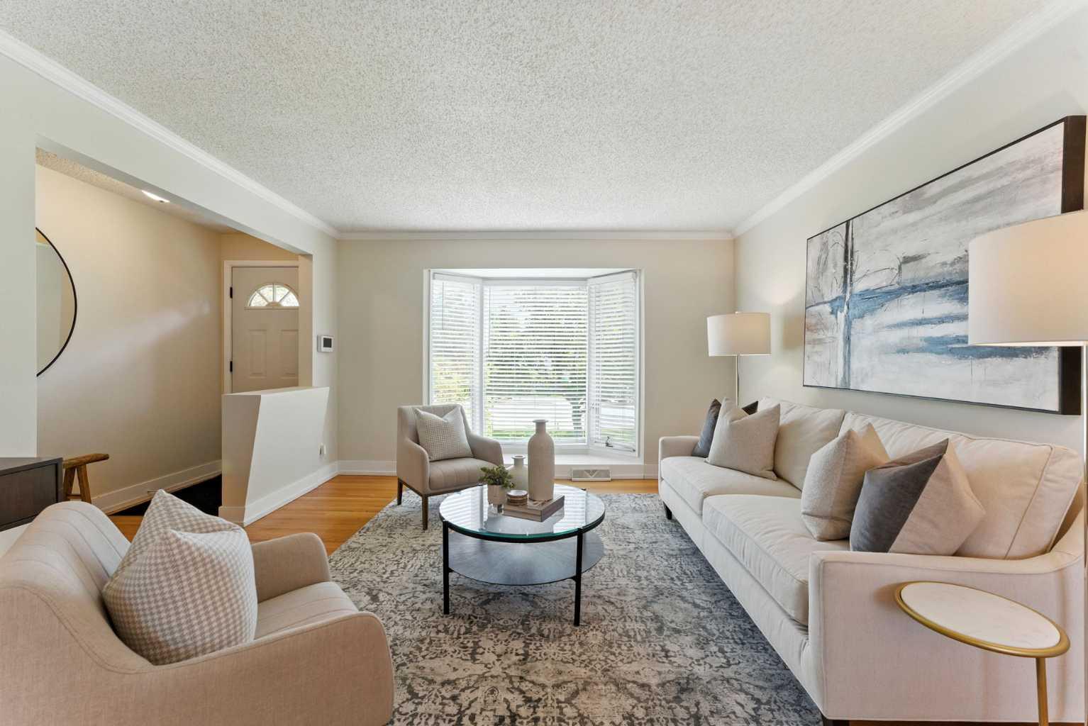 57 Gladeview Crescent SW
