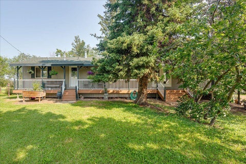 Photo of 430030 Range Road 242A, Rural Ponoka County, AB T4J 1R1 (MLS # A2331664)