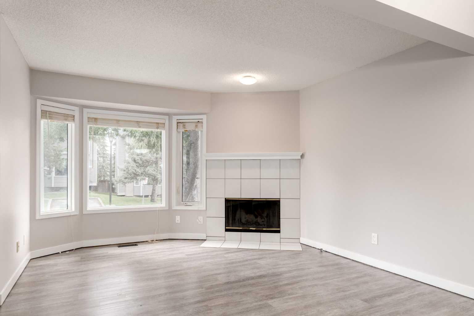 245 Cedarwood Park SW