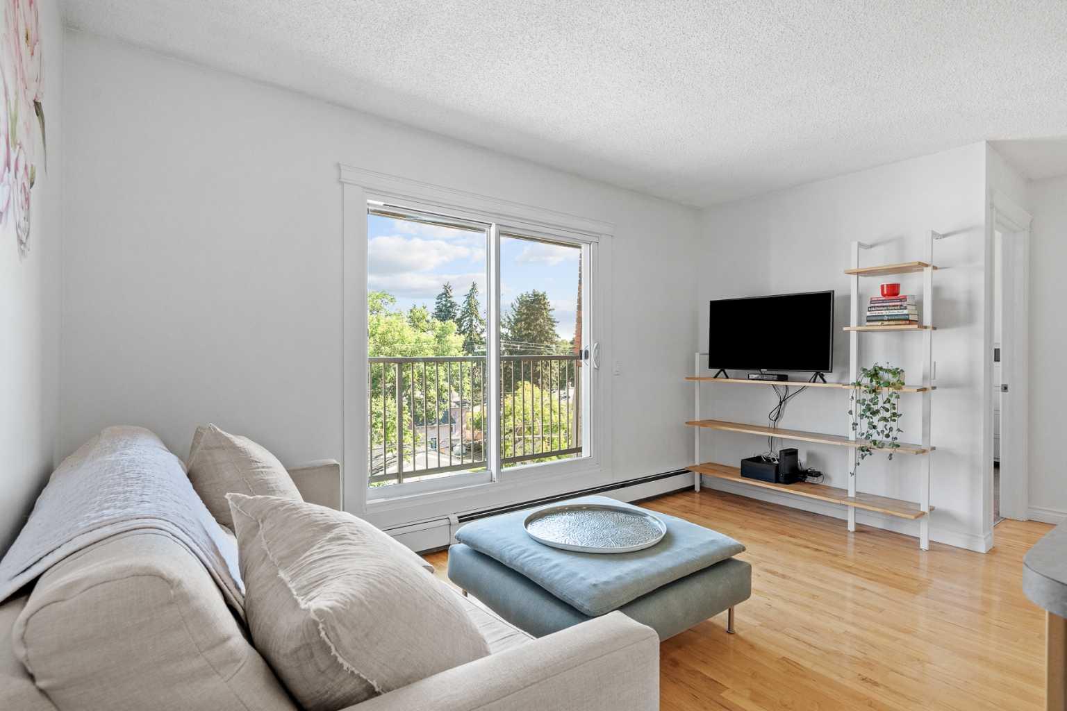 222 5 Avenue NE 403