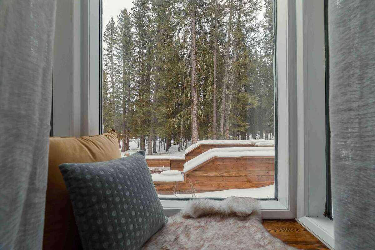 89 Mountain Lion Place