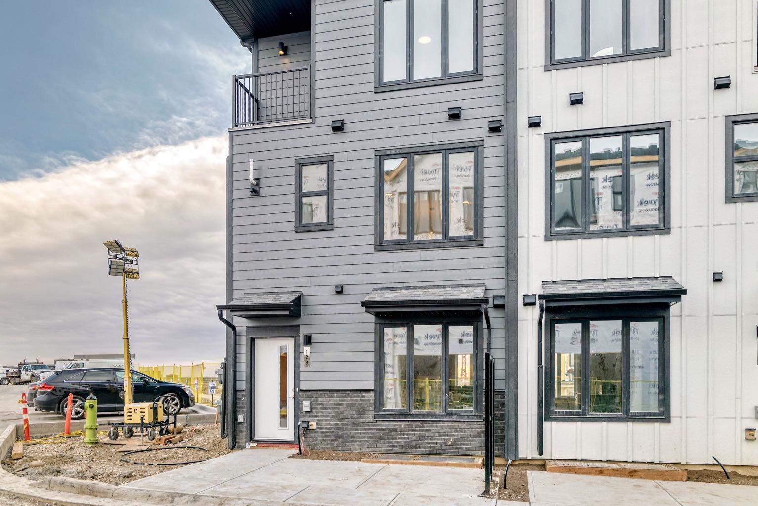 128 Arbour Lake Court