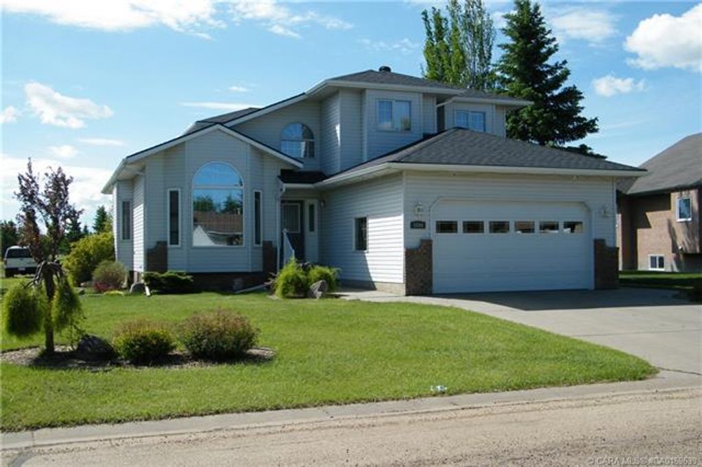 Photo of 5606 46 Avenue W, Forestburg, AB T0B 1N0 (MLS # A2292434)