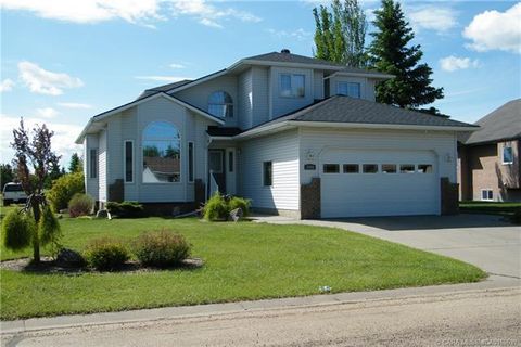 Photo of 5606 46 Avenue W, Forestburg, AB T0B 1N0 (MLS # A2292434)