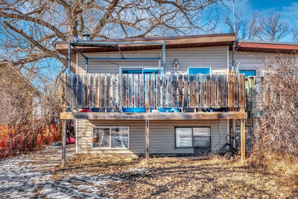 Photo of 122 Bartstow Street, Carseland, AB T1P 0X8 (MLS # A2293315)