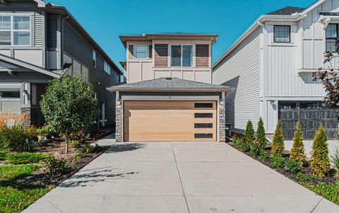 11 Homestead Close NE Calgary AB T3J 2H2
