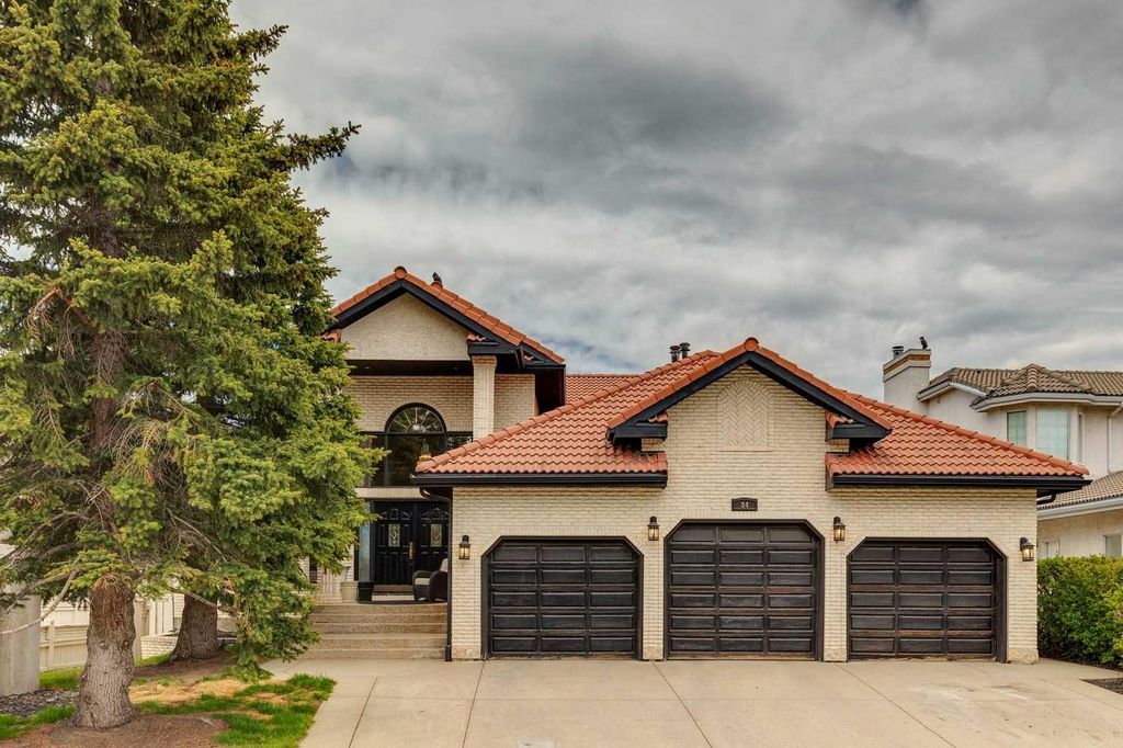 Photo of 84 EDENSTONE Way NW, Calgary, AB T3A 3Z1 (MLS # A2315241)