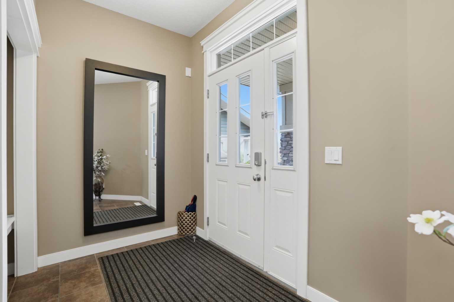 44 Westridge Crescent