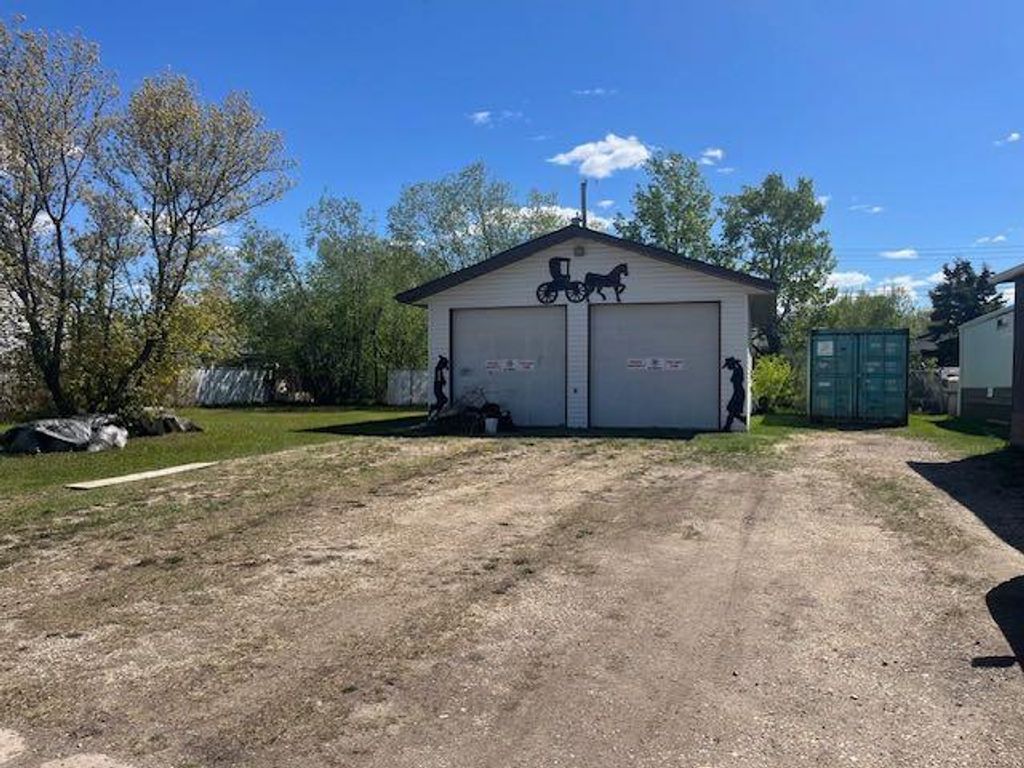 Photo of 10131 100 Avenue, Wembley, AB T0H 3S0 (MLS # A2312746)