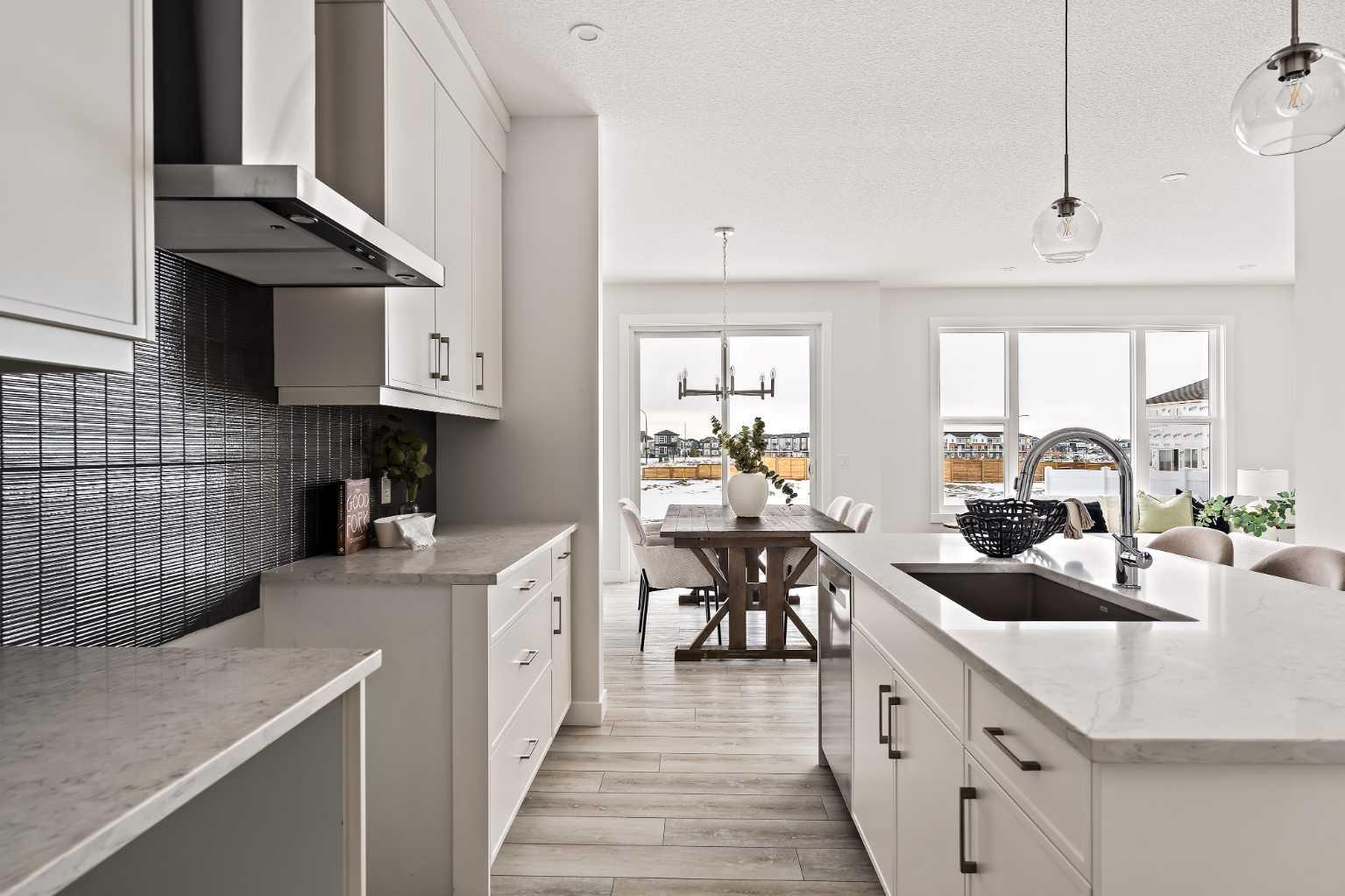 239 Creekstone Circle SW