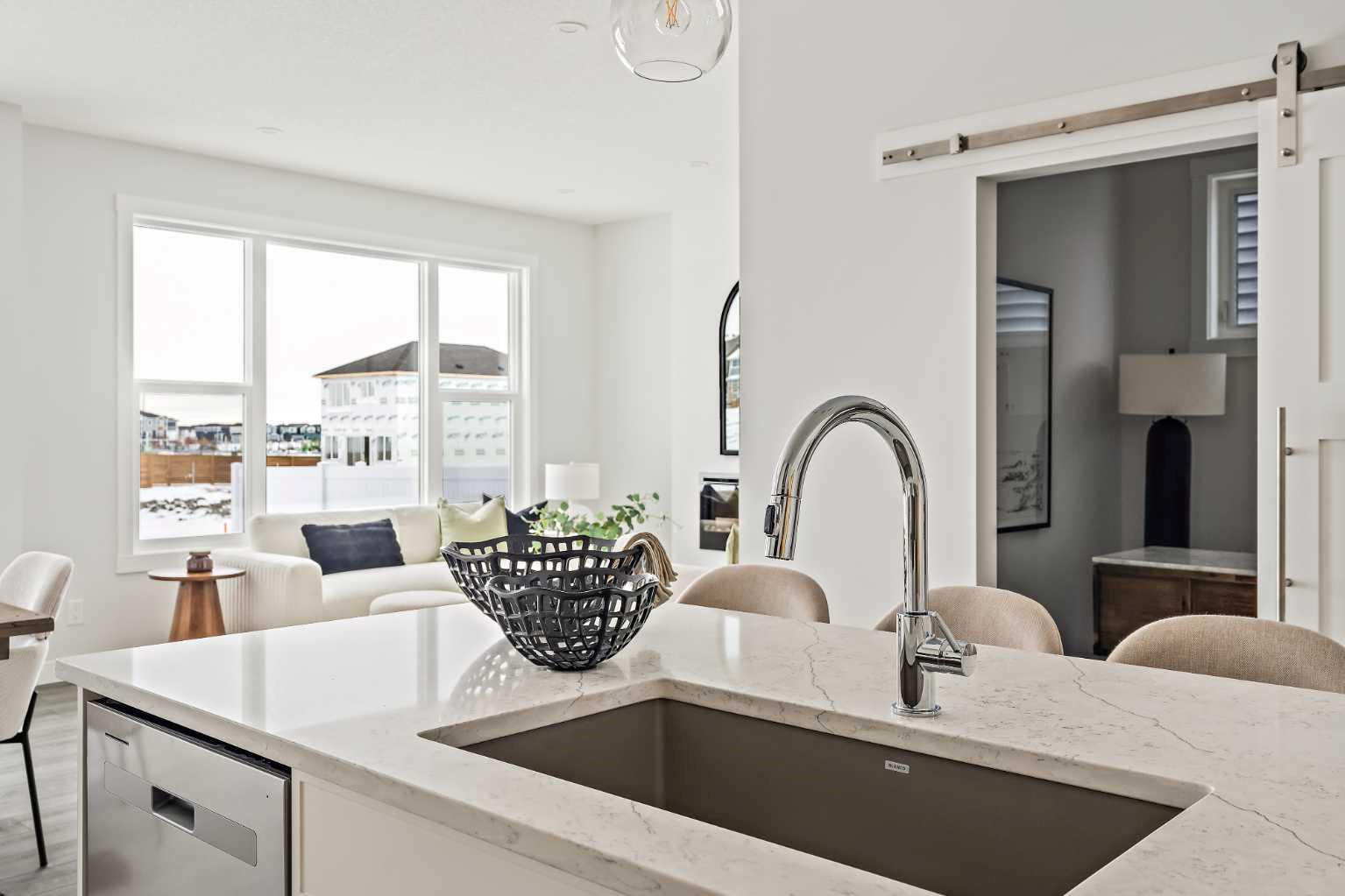 239 Creekstone Circle SW