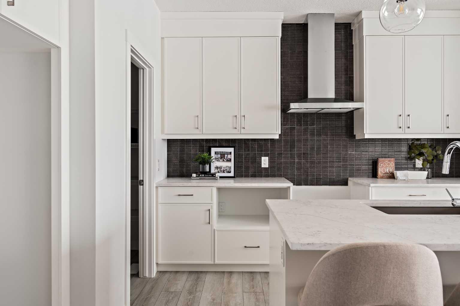 239 Creekstone Circle SW