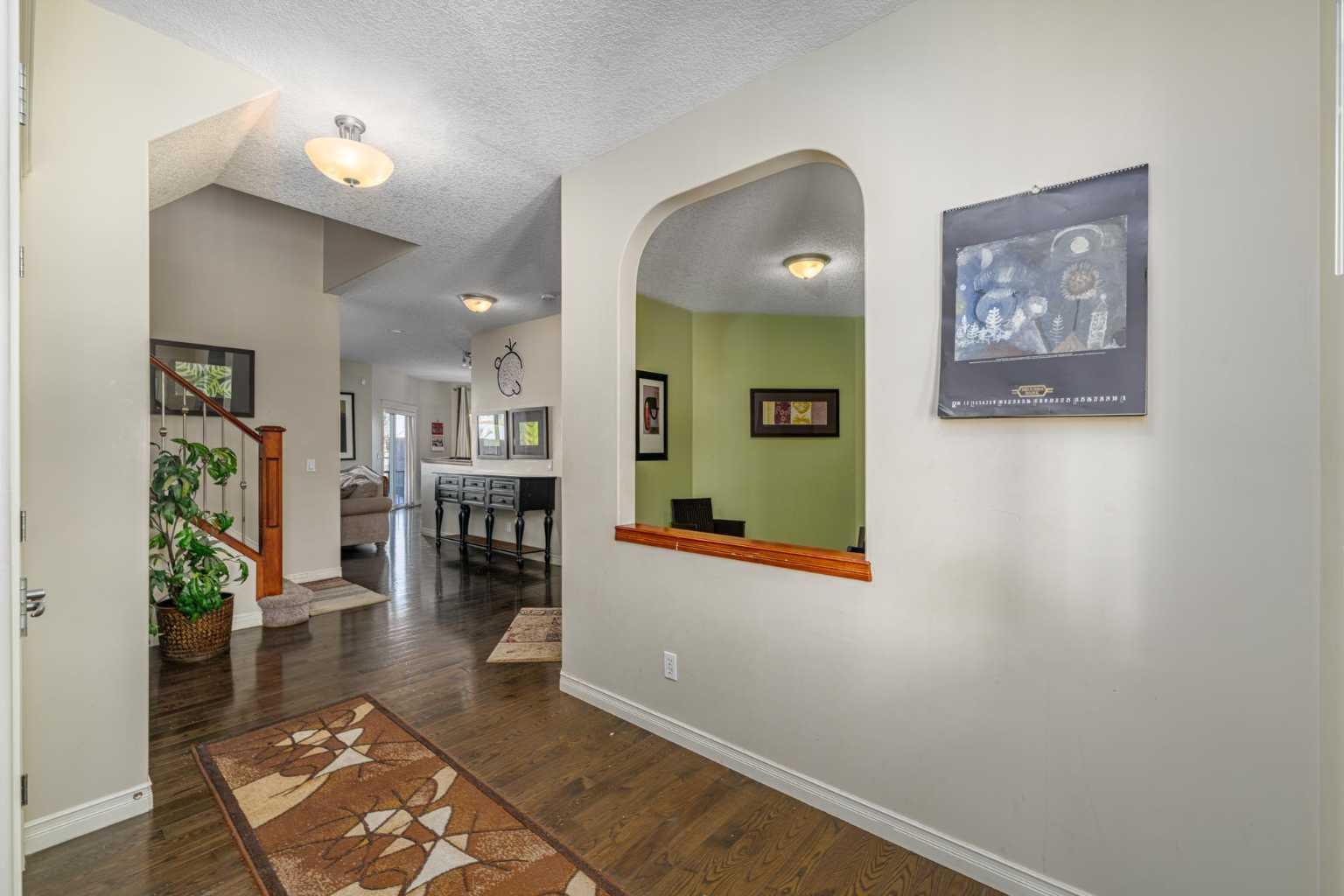 32 Evanspark Circle NW