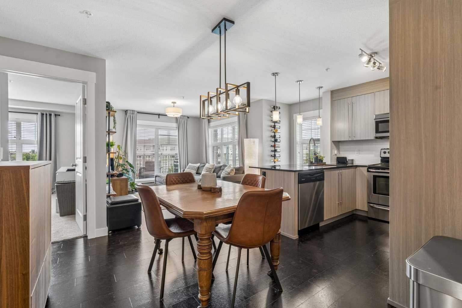 11 Mahogany Row SE 3317
