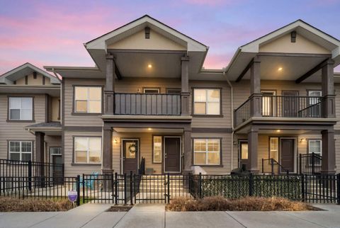 Photo of 8 Evanscrest Gardens NW, Calgary, AB T3P 0S1 (MLS # A2301478)