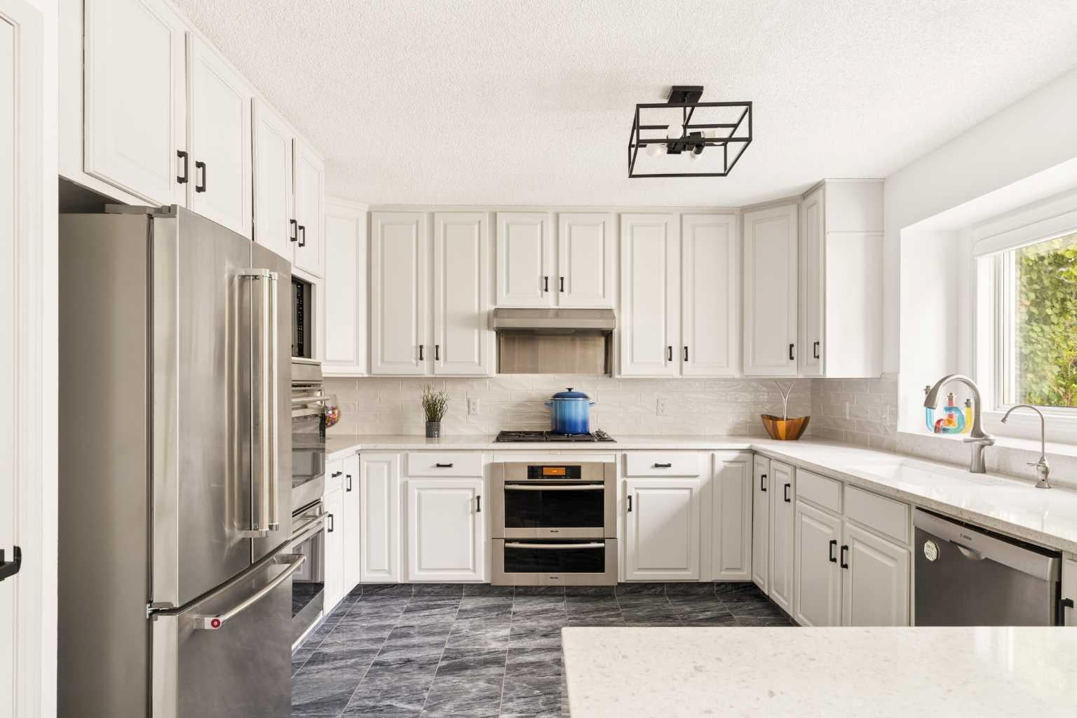 880 Shawnee Drive SW