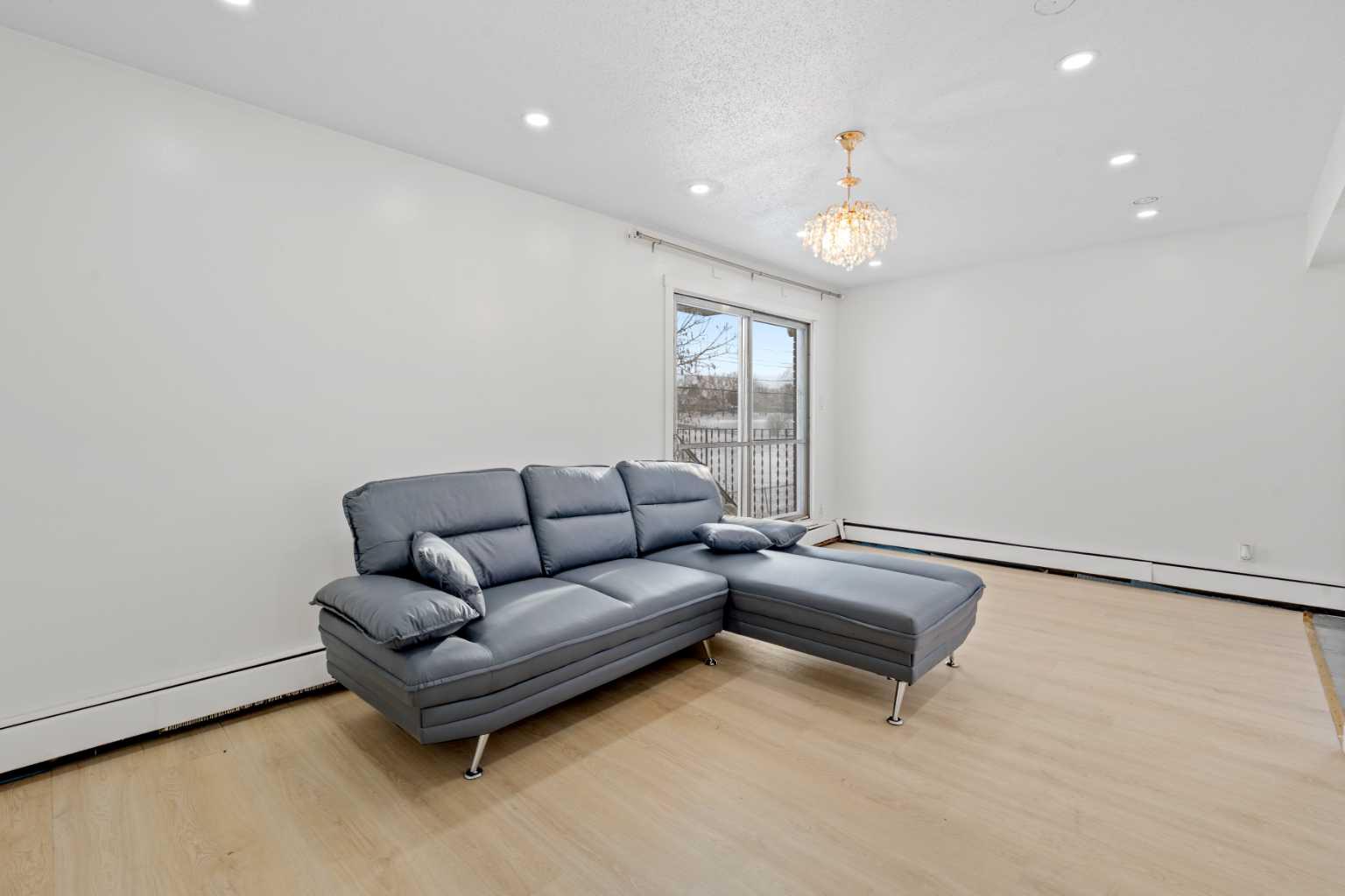 4328 4 Street NW 201