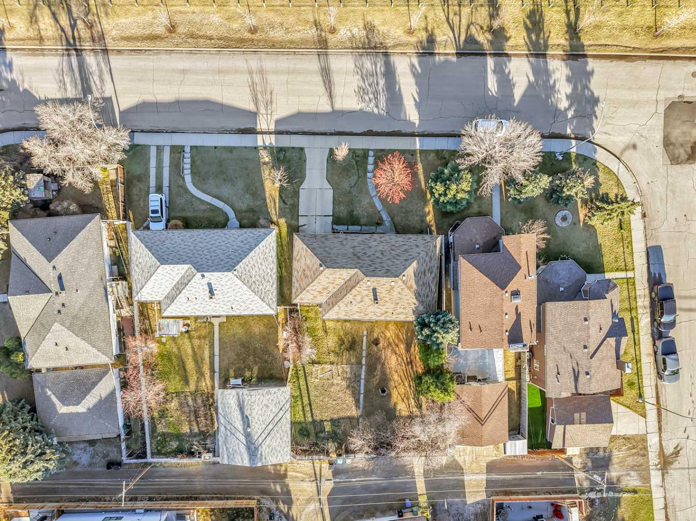 635 & 639 Poplar Road SW