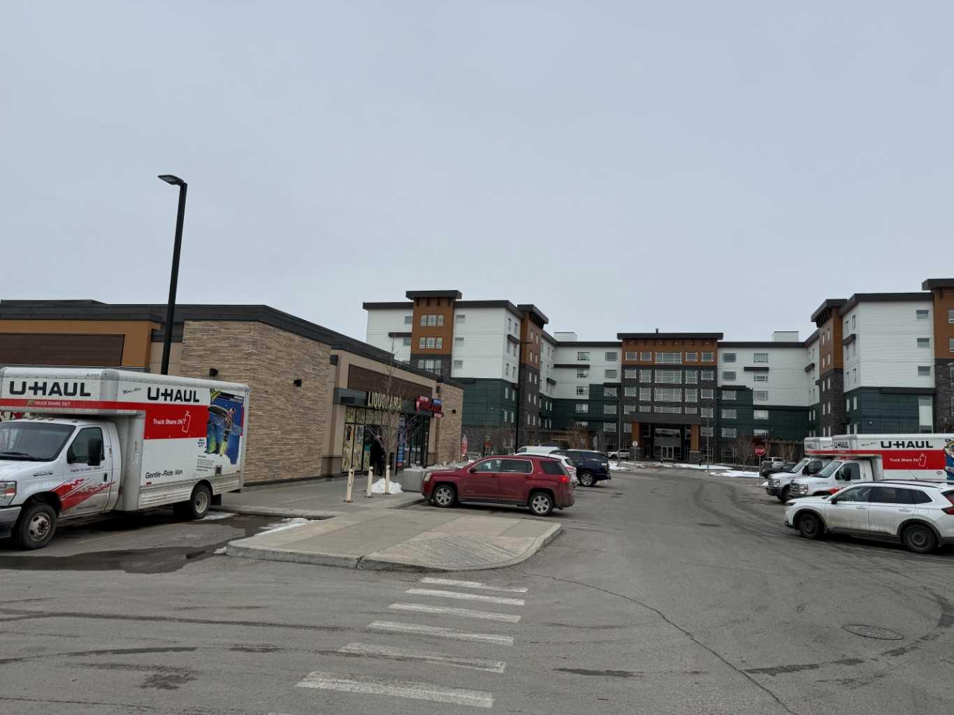 6004 Country Hills Boulevard 1700