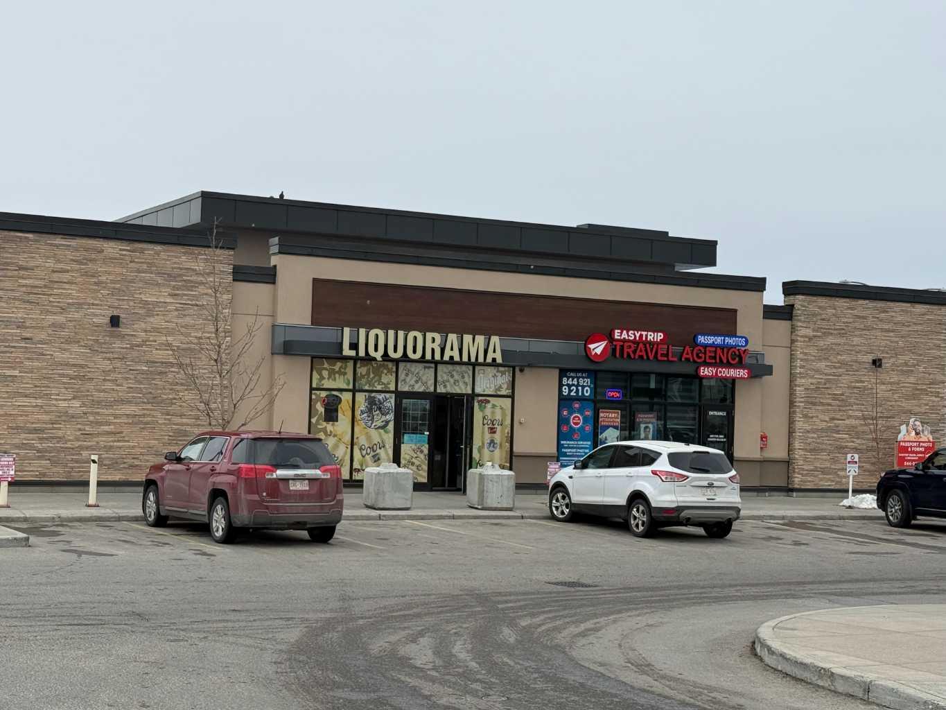 6004 Country Hills Boulevard 1700