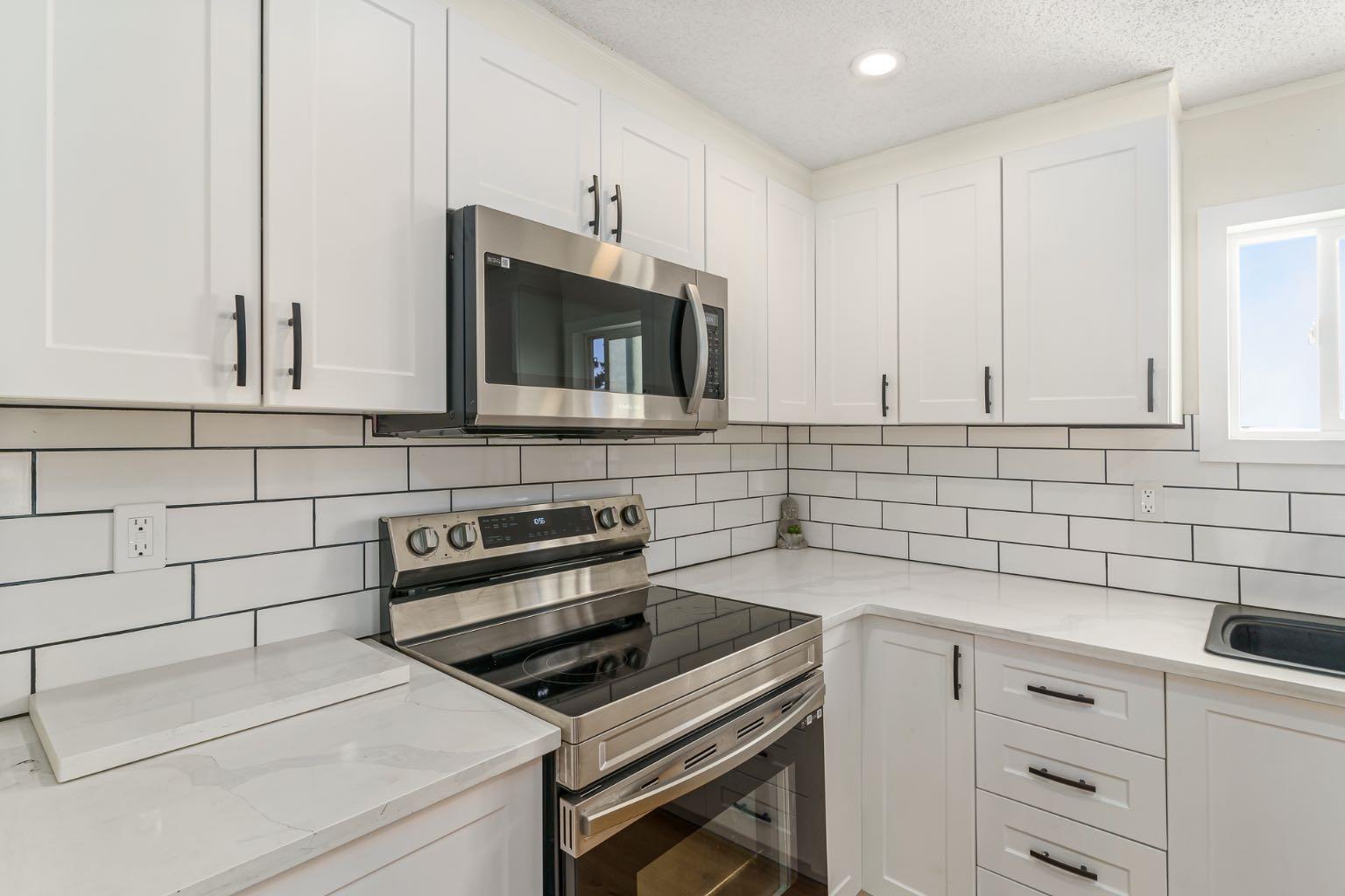 3223 83 Street NW 127