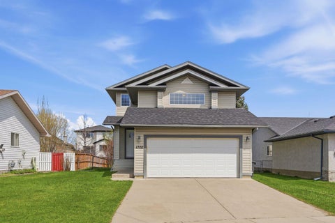Photo of 1702 Riverside Drive NW, High River, AB T1V 1W9 (MLS # A2324182)