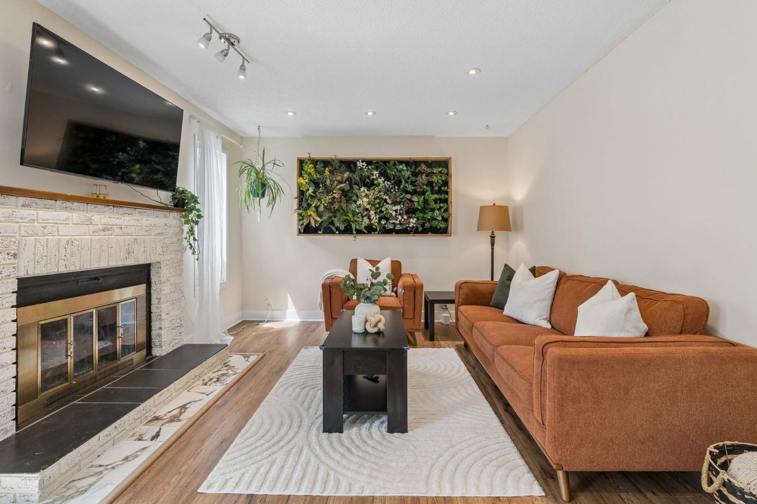 44 Beddington Crescent NE