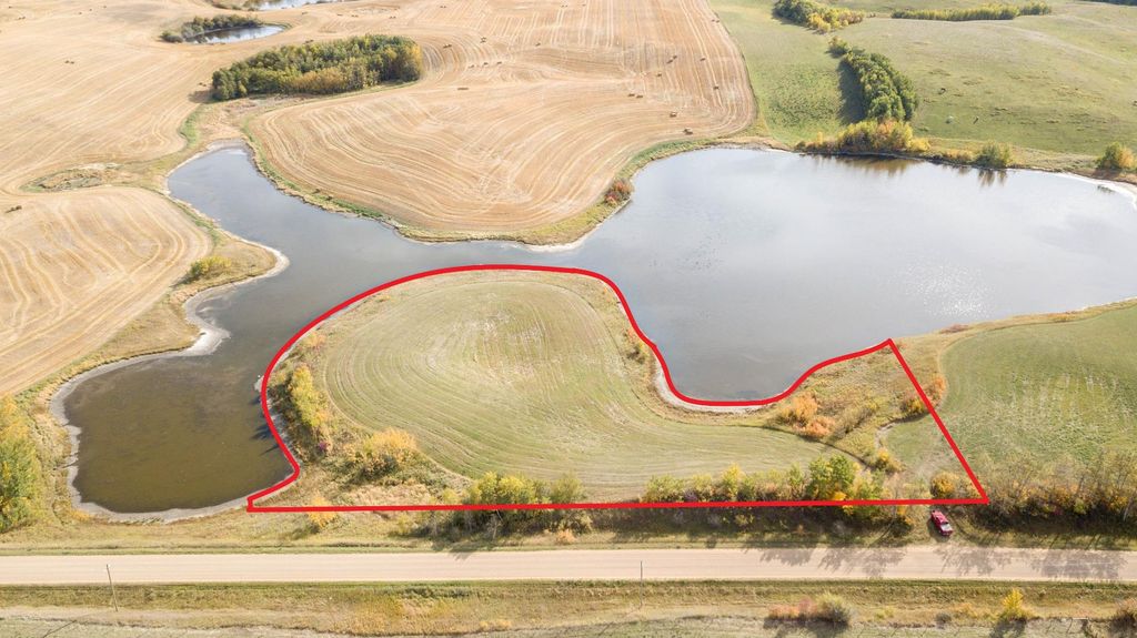 Photo of On TWP 41-2, Rural Stettler No. 6, County of, AB T0C 2L0 (MLS # A2037804)