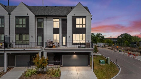 Photo of 105 Sovereign Common SW, Calgary, AB T3C 3Y3 (MLS # A2332660)