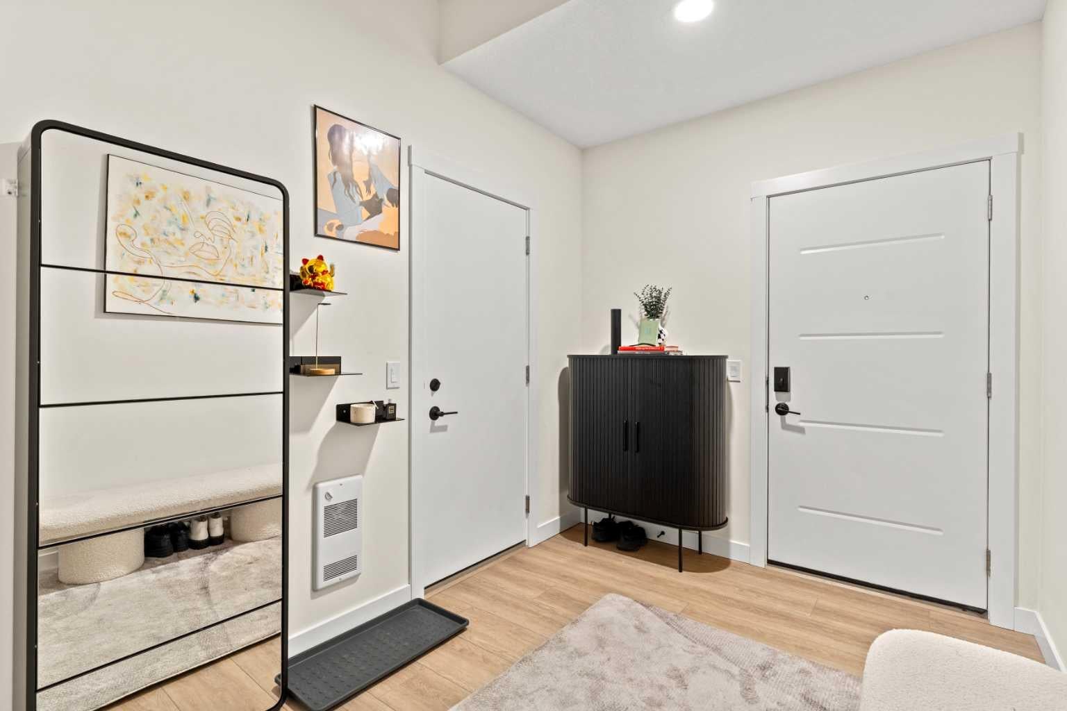 105 Sovereign Common SW