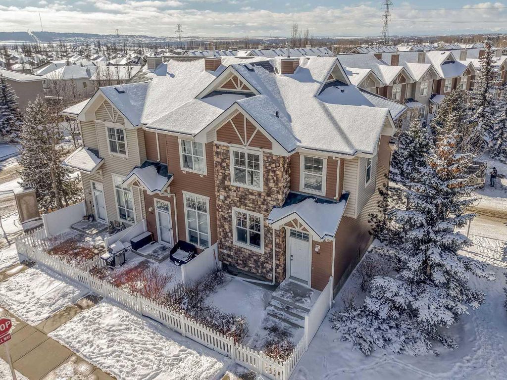 Photo of 786 Tuscany Drive NW, Calgary, AB T3L 3C4 (MLS # A2293463)