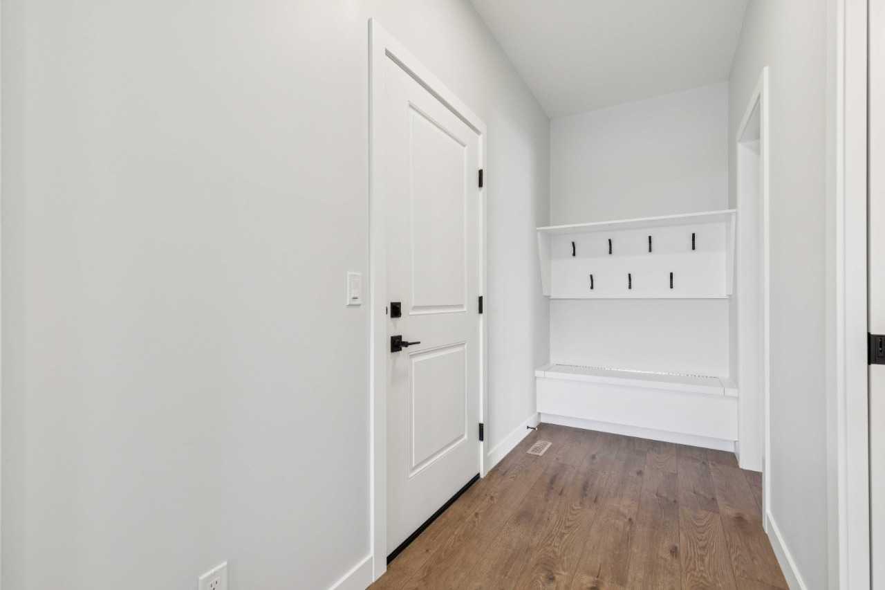 35 Creekside Rise SW