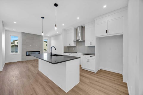 Photo of 14 Versant Path SW, Calgary, AB T2Y 0Z5 (MLS # A2325769)