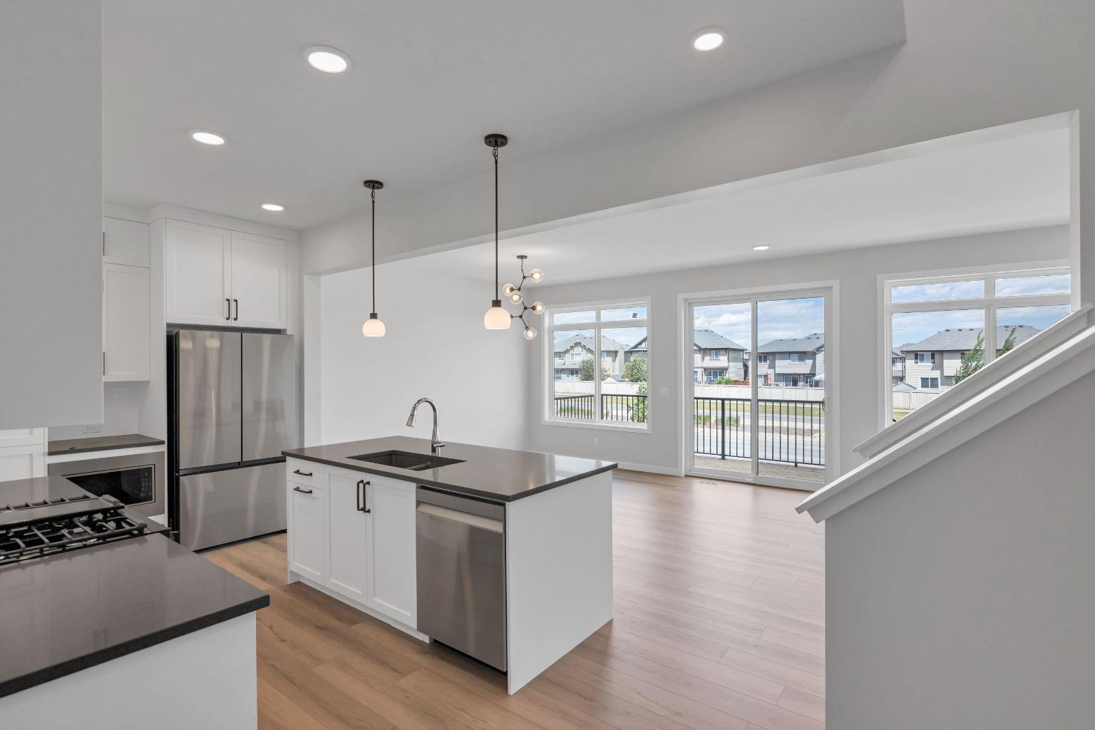 72 Lewiston Drive NE