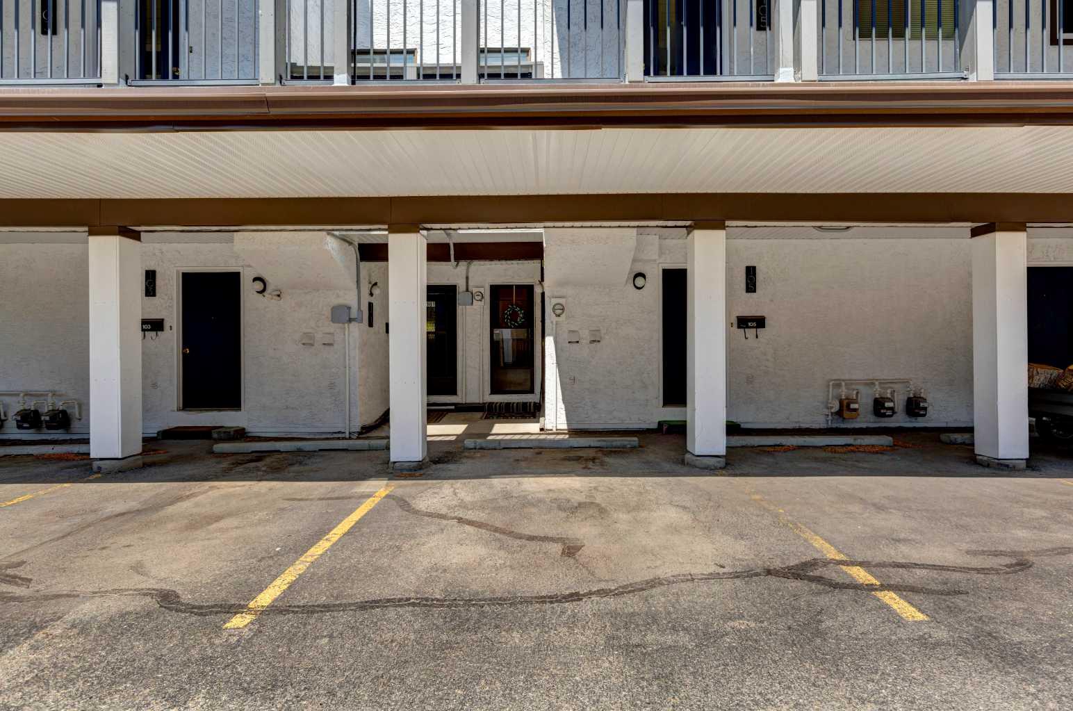 2520 Palliser Drive SW 104
