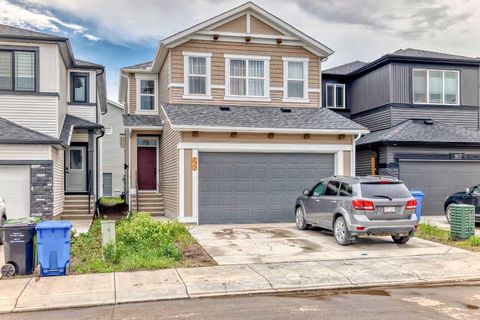 Photo of 171 Hotchkiss Manor SE, Calgary, AB T3S 0G5 (MLS # A2269301)