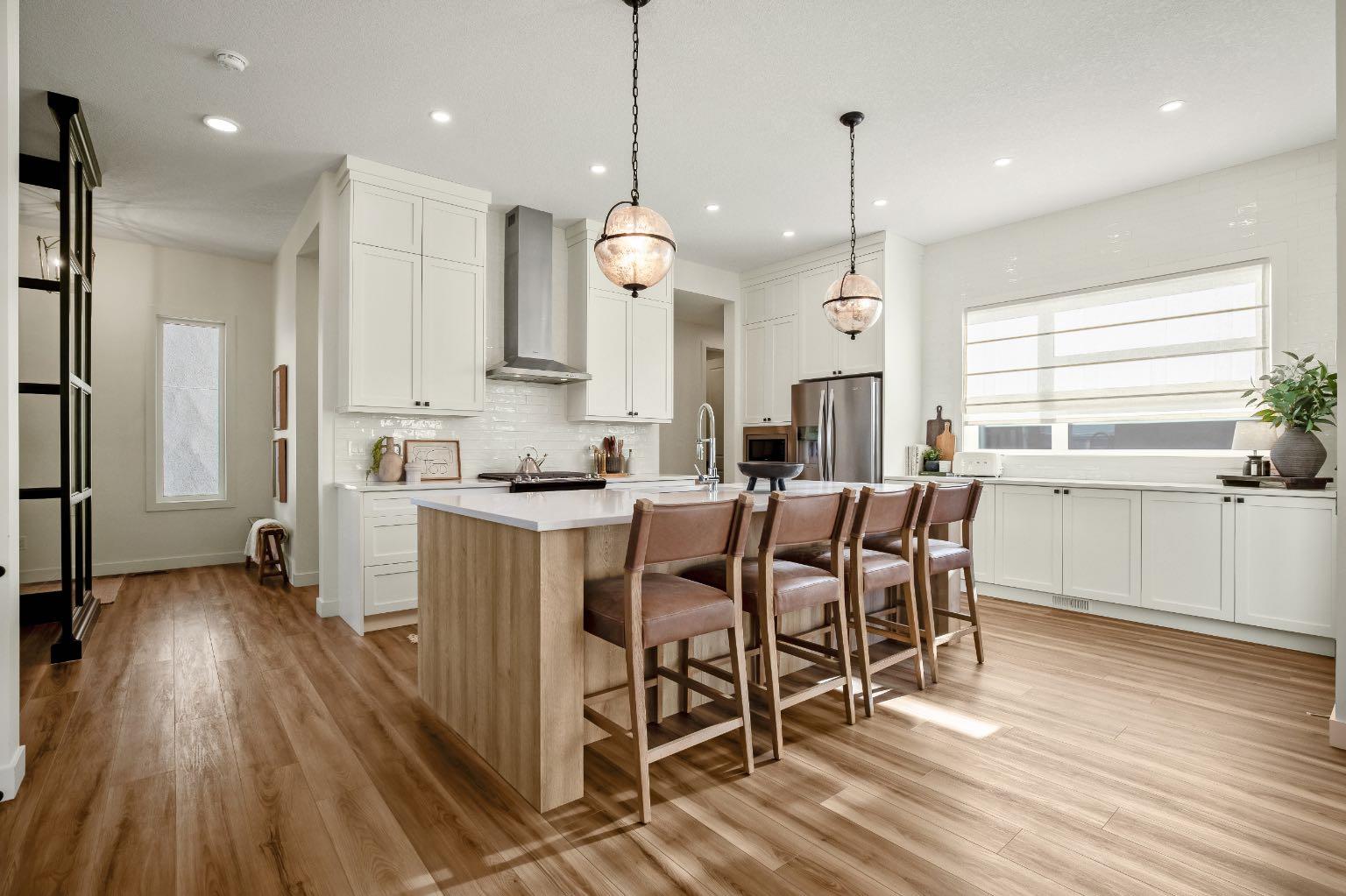 35 Bluerock Avenue SW