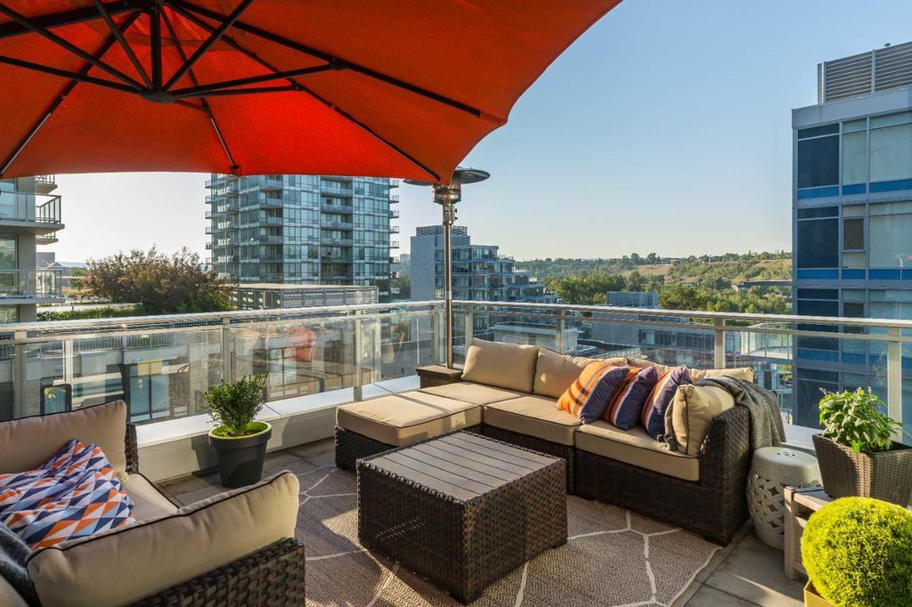 Photo of 108 Waterfront Court SW #803, Calgary, AB T2P 1K7 (MLS # A2289668)