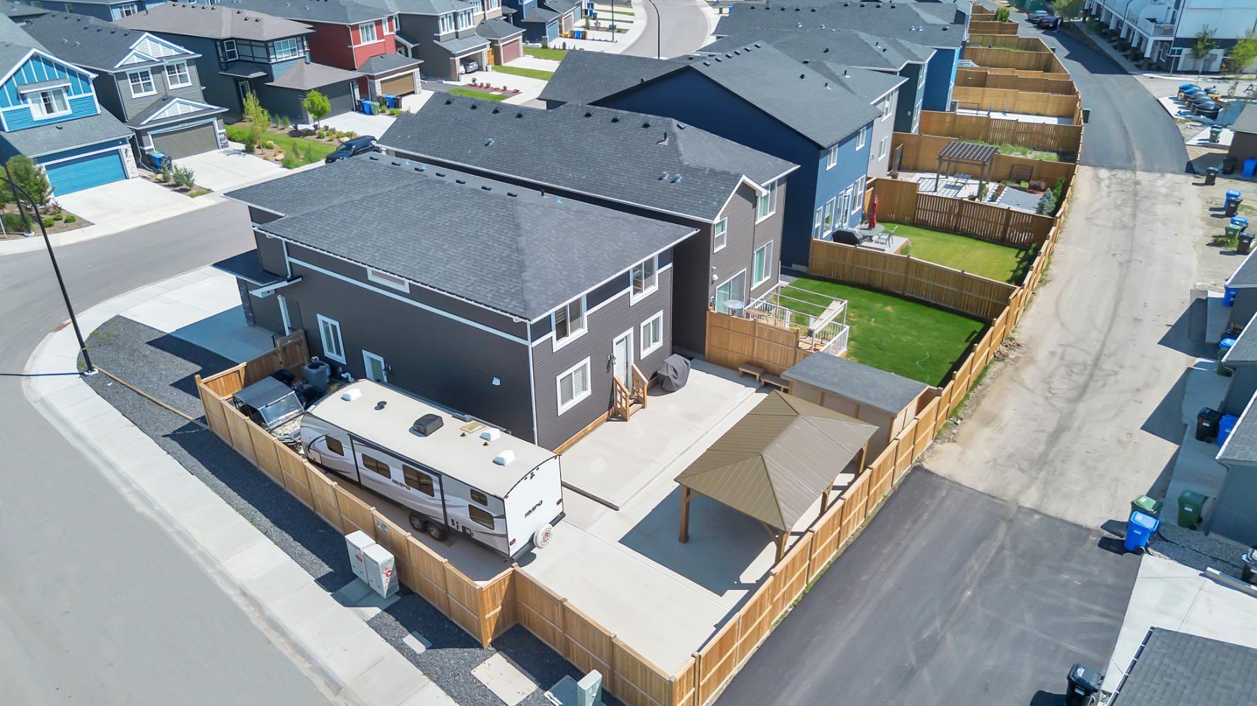 240 Creekstone Path SW