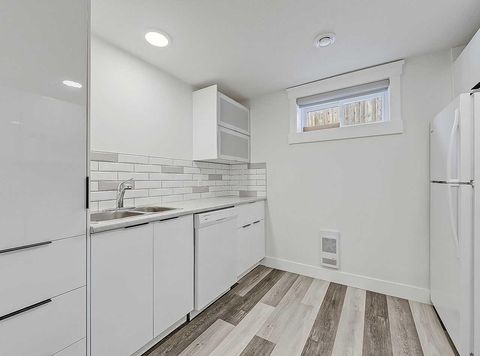 Tiny photo for 23 Cambrian Drive NW, Calgary, AB T2K 1P3 (MLS # A2291878)