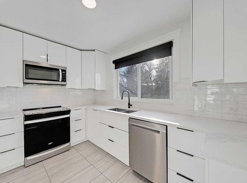 Tiny photo for 23 Cambrian Drive NW, Calgary, AB T2K 1P3 (MLS # A2291878)