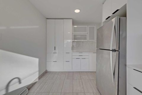 Tiny photo for 23 Cambrian Drive NW, Calgary, AB T2K 1P3 (MLS # A2291878)