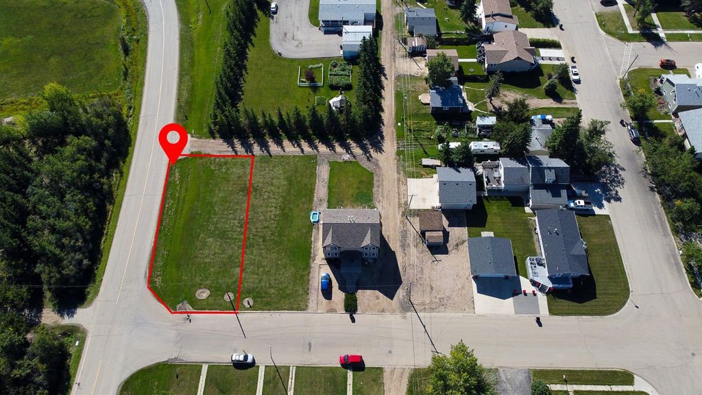 Photo of 307 1st SE, Falher, AB T0H 1M0 (MLS # A1073021)