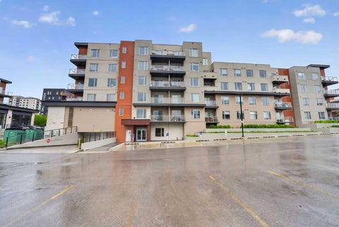 Photo of 71 Shawnee Common SW #403, Calgary, AB T2Y 0R2 (MLS # A2314606)