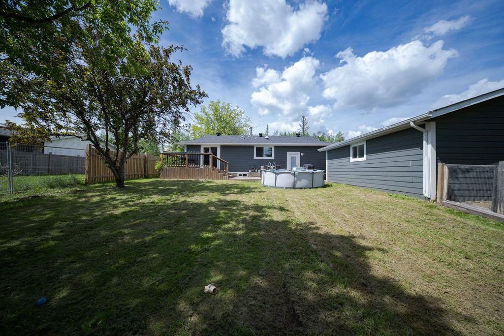 Photo of 773 Timberline Drive, Fort McMurray, AB T9K 1B1 (MLS # A2322469)