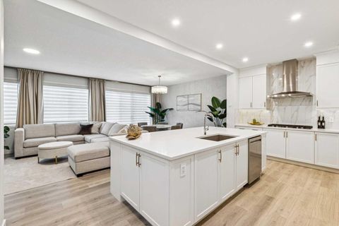 153 Edith Villas NW Calgary AB T3R 1Y8