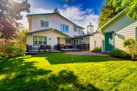 Photo of 5028 Vanstone Crescent NW, Calgary, AB T3A 0V9 (MLS # A2312530)