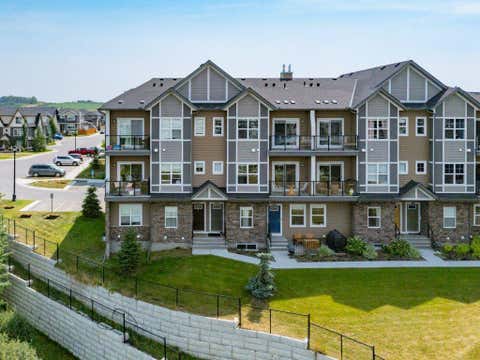 Photo of 250 Fireside View #709, Cochrane, AB T4C 2M2 (MLS # A2330709)