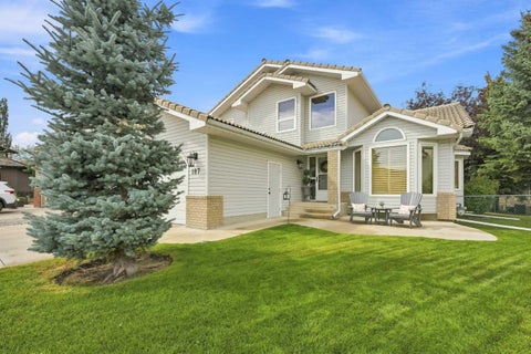 Photo of 187 Hampshire Close NW, Calgary, AB T3A 4Y1 (MLS # A2343451)