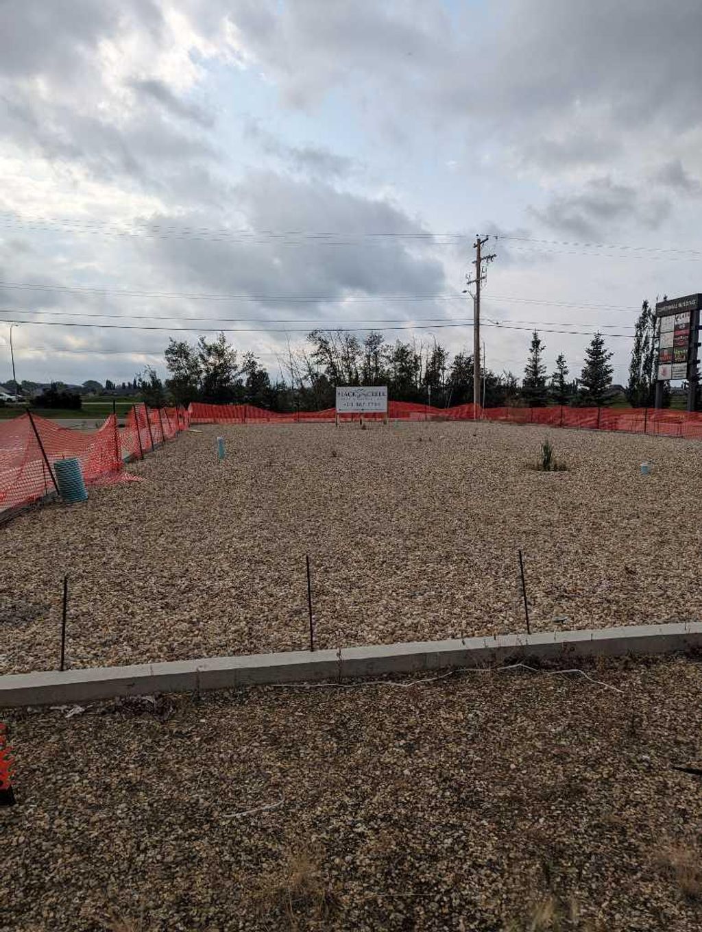 Photo of 29 Beju Industrial Drive, Sylvan Lake, AB T4S 0B6 (MLS # A2076221)